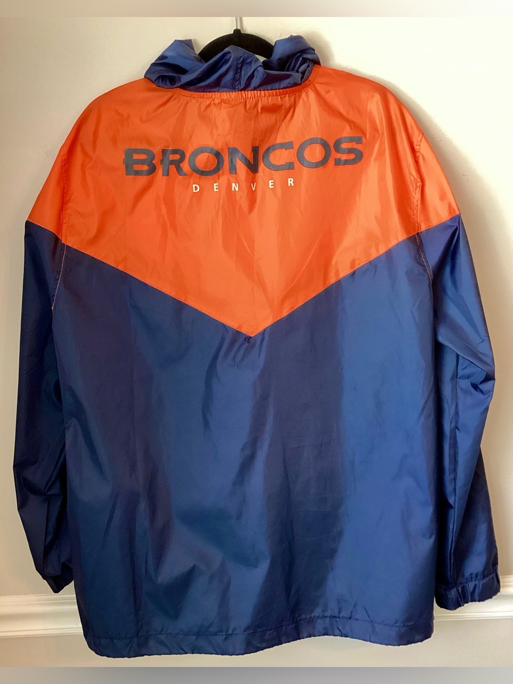Denver Broncos Lightweight Windbreaker Rain Jacket NFL Team Apparel Extra-Large - Picture 3 of 10